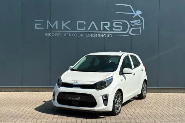 Kia Picanto (2022) thumbnail 1