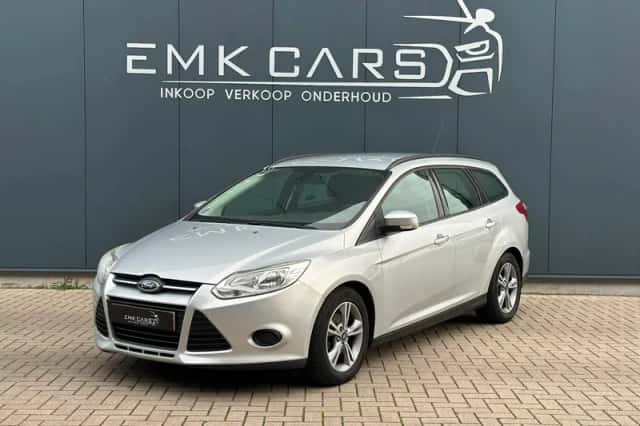 Ford Focus (2014) thumbnail 1
