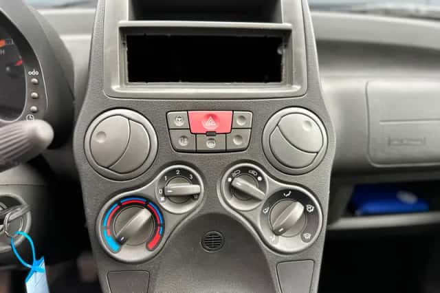 Fiat Panda (2009) thumbnail 6