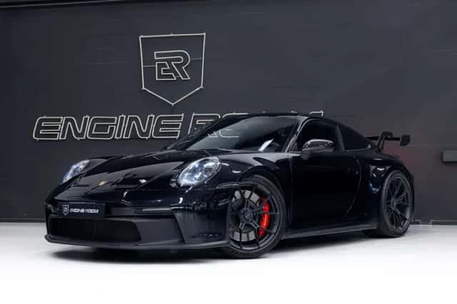 Porsche 911 (2023) thumbnail 1