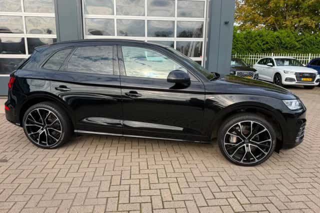 Audi Q5 (2020) thumbnail 5