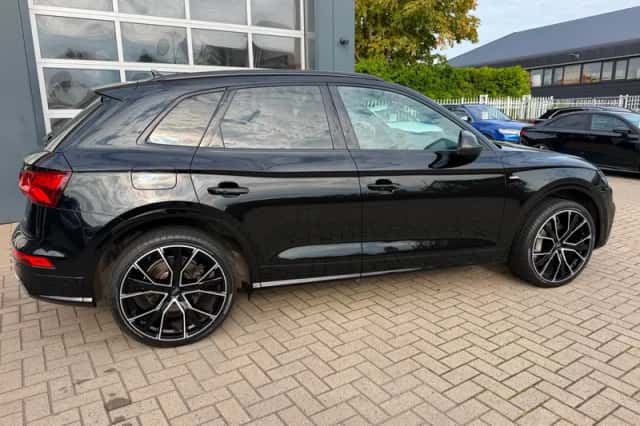 Audi Q5 (2020) thumbnail 6