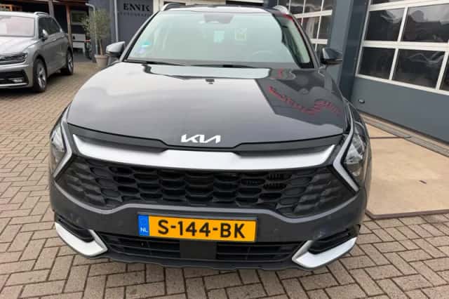 Kia Sportage (2022) thumbnail 4