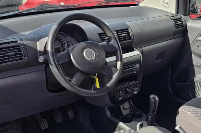 Volkswagen Fox (2006) thumbnail 5