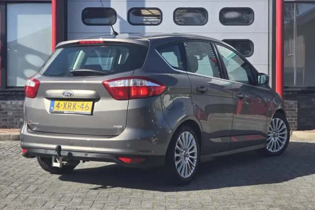 Ford C-Max (2014) thumbnail 3
