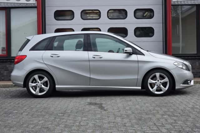 Mercedes-Benz B-Klasse (2012) thumbnail 2