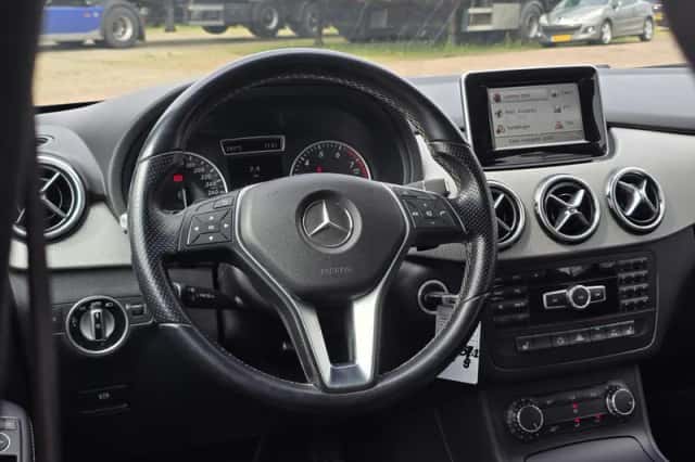Mercedes-Benz B-Klasse (2012) thumbnail 5