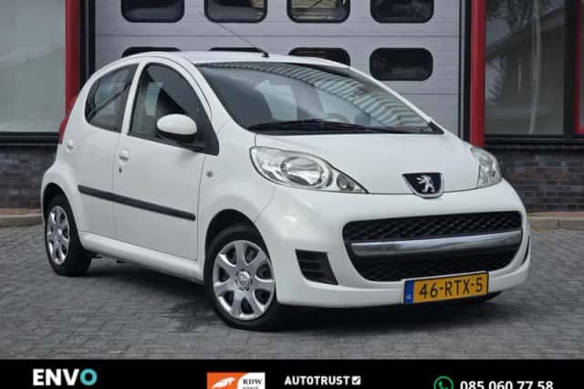 Peugeot 107 (2011) thumbnail 1