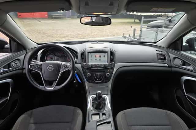Opel Insignia (2016) thumbnail 3