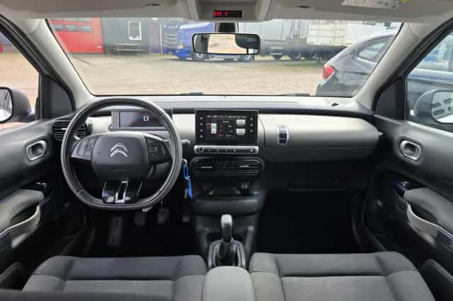 Citroën C4 Cactus (2015) thumbnail 3