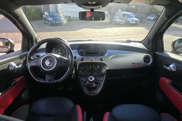 Fiat 500 (2015) thumbnail 3