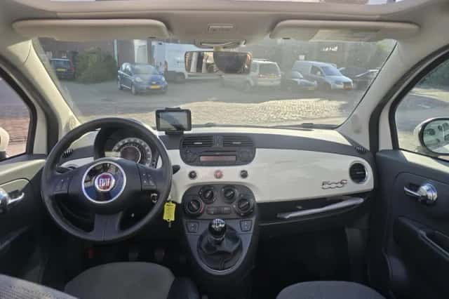 Fiat 500 (2014) thumbnail 3