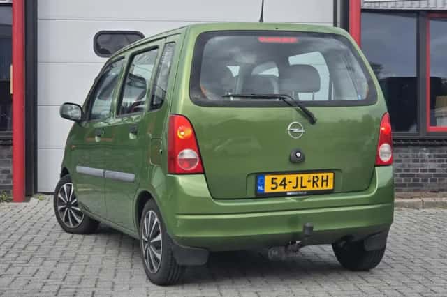 Opel Agila (2002) thumbnail 2