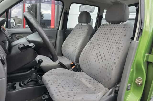 Opel Agila (2002) thumbnail 4