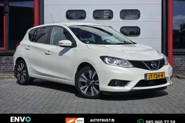 Nissan Pulsar (2016) thumbnail 1