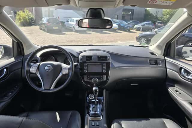 Nissan Pulsar (2016) thumbnail 3