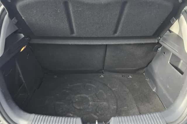 Kia Rio (2012) thumbnail 6