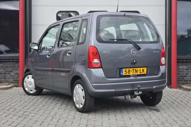Opel Agila (2006) thumbnail 2