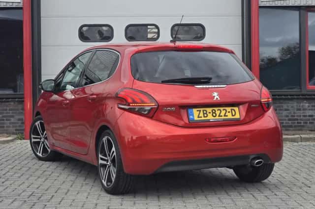 Peugeot 208 (2019) thumbnail 2