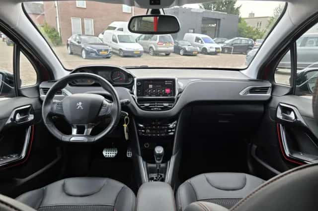 Peugeot 208 (2019) thumbnail 3