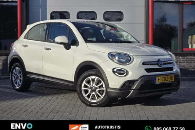Fiat 500 (2019) thumbnail 1