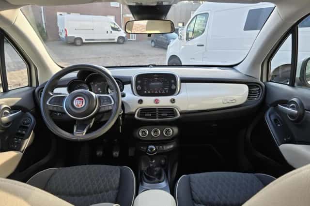 Fiat 500 (2019) thumbnail 3