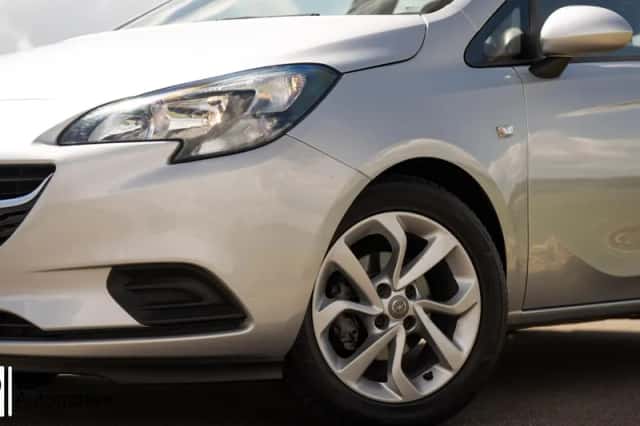 Opel Corsa (2019) thumbnail 2