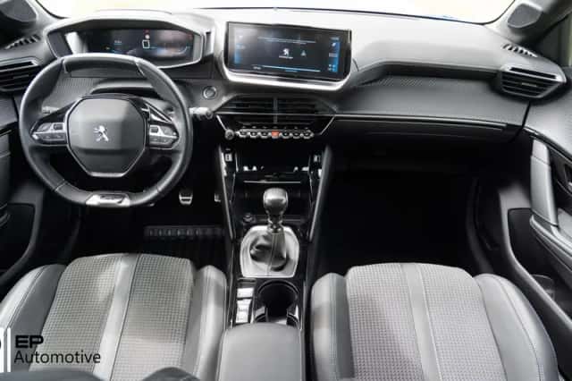 Peugeot 208 (2021) thumbnail 6
