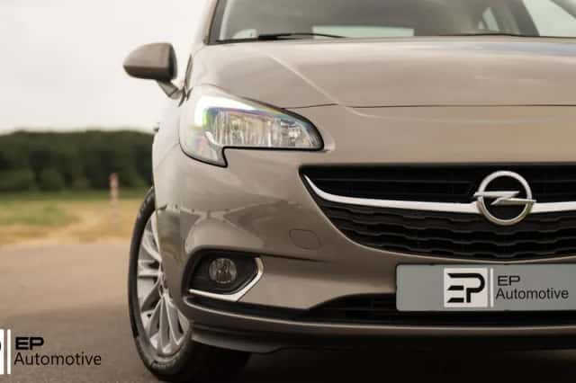 Opel Corsa (2015) thumbnail 2