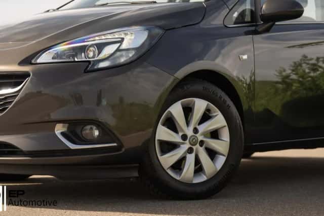 Opel Corsa (2015) thumbnail 2