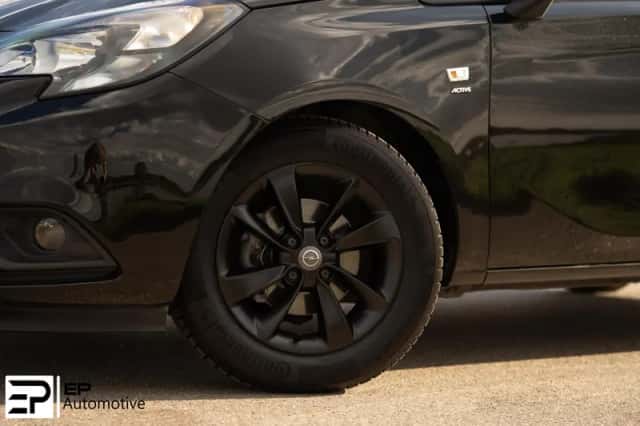 Opel Corsa (2015) thumbnail 3