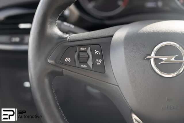 Opel Corsa (2015) thumbnail 6