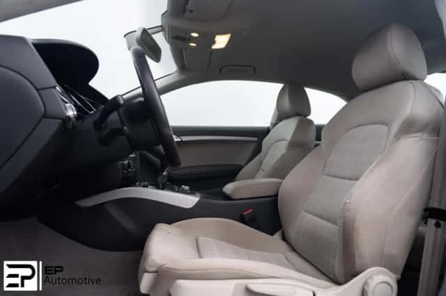 Audi A5 (2010) thumbnail 4