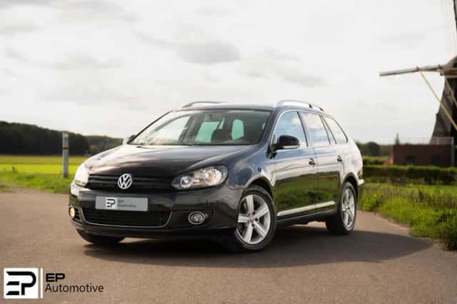 Volkswagen Golf (2010) thumbnail 1