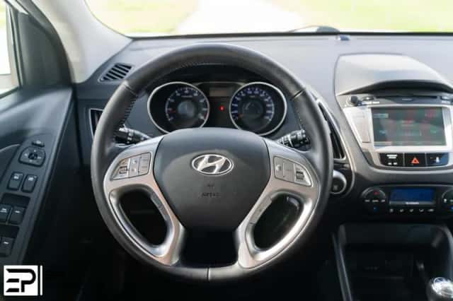 Hyundai ix35 (2011) thumbnail 6