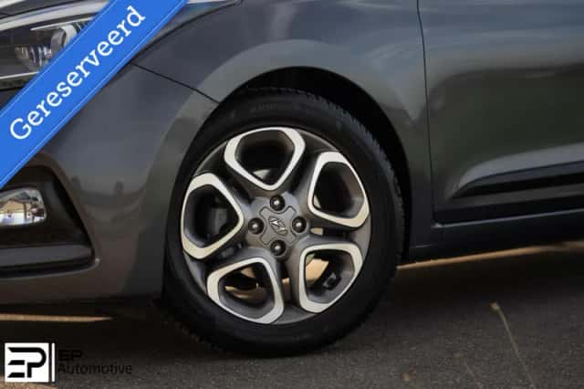 Hyundai i20 (2019) thumbnail 3