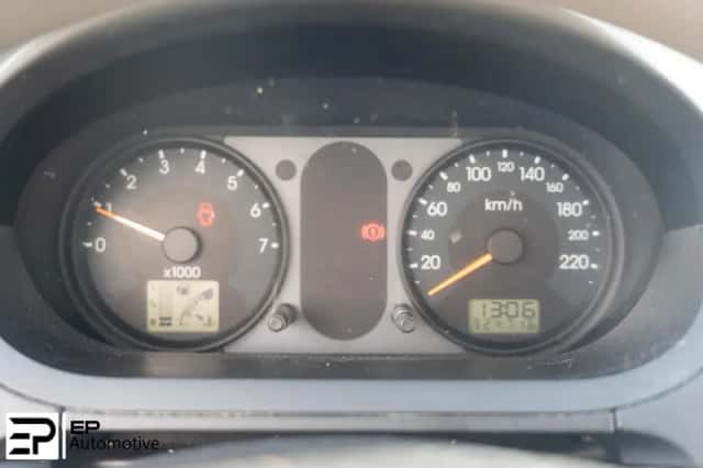 Ford Fiesta (2003) thumbnail 4