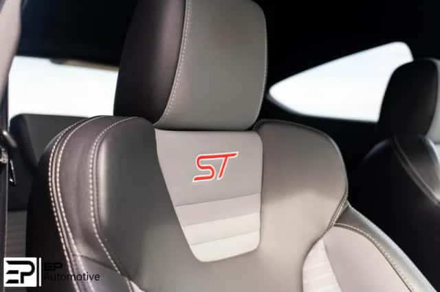 Ford Fiesta (2014) thumbnail 6