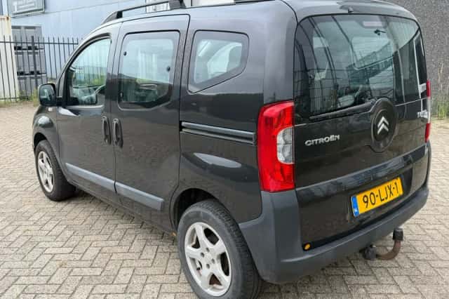 Citroën Nemo (2010) thumbnail 2