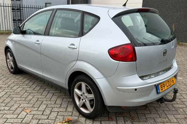 SEAT Altea (2010) thumbnail 2