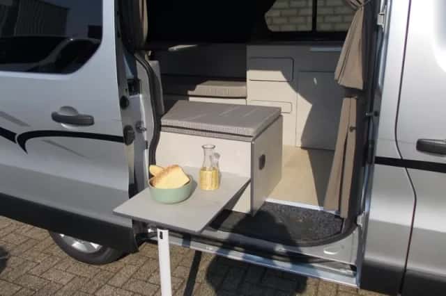 Renault Trafic (2015) thumbnail 6