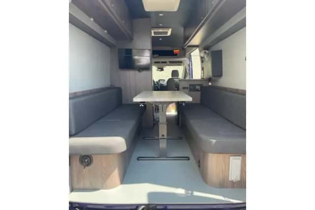 Ford Transit (2016) thumbnail 5