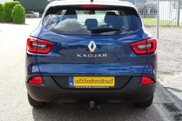 Renault Kadjar (2015) thumbnail 4