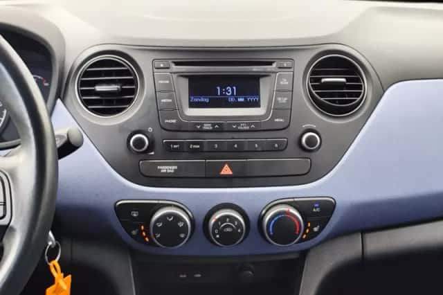 Hyundai i10 (2015) thumbnail 5