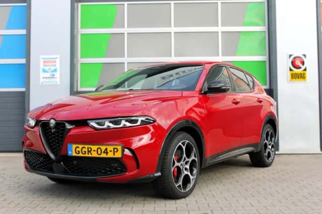 Alfa Romeo Tonale (2023) thumbnail 1