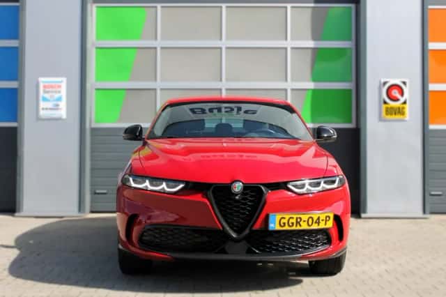 Alfa Romeo Tonale (2023) thumbnail 2