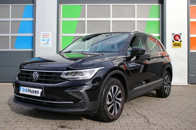 Volkswagen Tiguan (2022) thumbnail 1