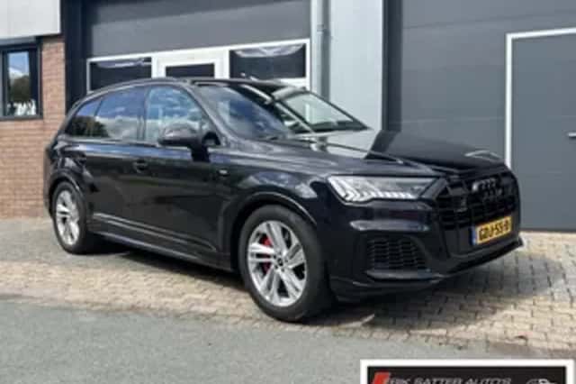 Audi Q7 (2020) thumbnail 1