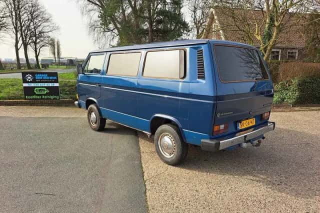 Volkswagen Caravelle (1987) thumbnail 3