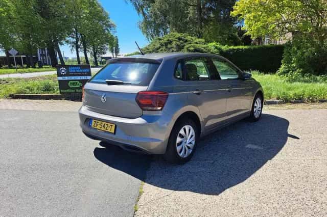 Volkswagen Polo (2019) thumbnail 3